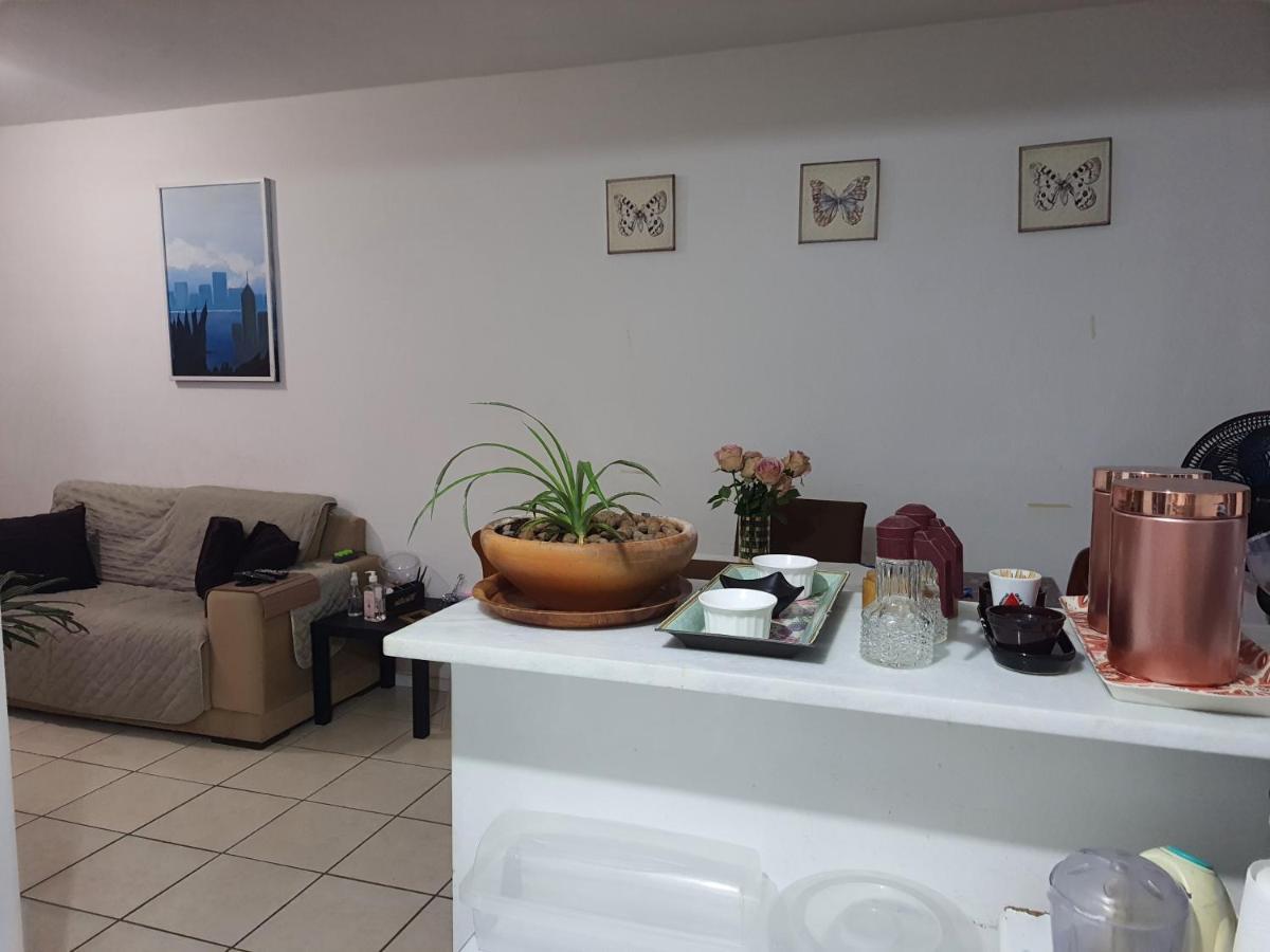 Casa Em *